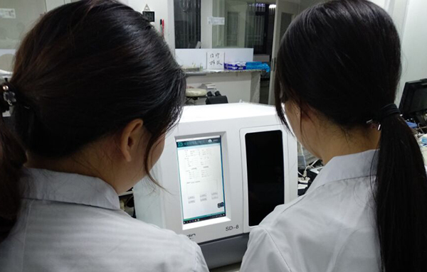 祝贺汕头市澄海区妇幼保健院采购我公司SD-8母乳分析仪
