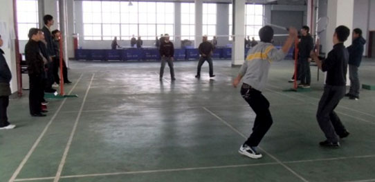 精彩在此绽放----记索电医疗第二届羽毛球比赛